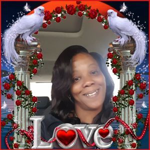 Meet your Posher, Ella